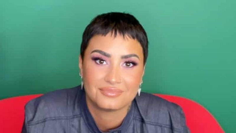 Demi Lovato se identifică o persoană non-binară. Ce &icirc;nseamnă asta