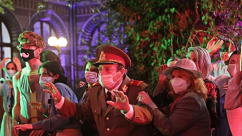 Lungmetrajul &bdquo;Babardeală cu bucluc sau porno balamuc&rdquo;, pe primul loc &icirc;n box office-ul rom&acirc;nesc de weekend