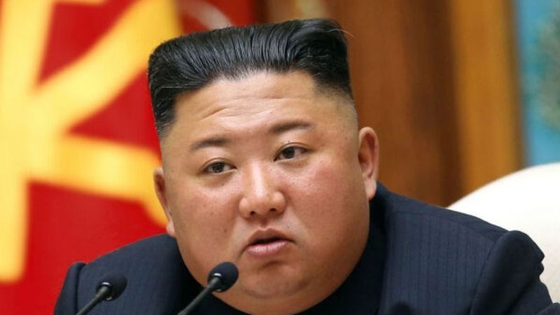 Coreea de Nord! Blugii rupți sau &bdquo;skinny&rdquo;, interziși de Kim Jong Un: &bdquo;Trebuie să fim vigilenți și să...&rdquo;