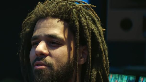 J. Cole a lansat &bdquo;Applying Pressure&rdquo;