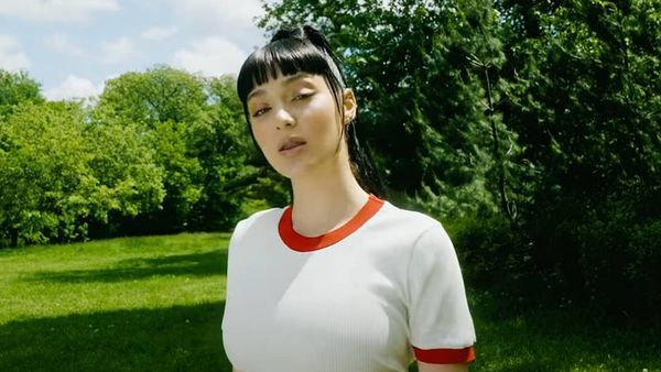 Francis On My Mind a lansat single-ul „Circle of Love”