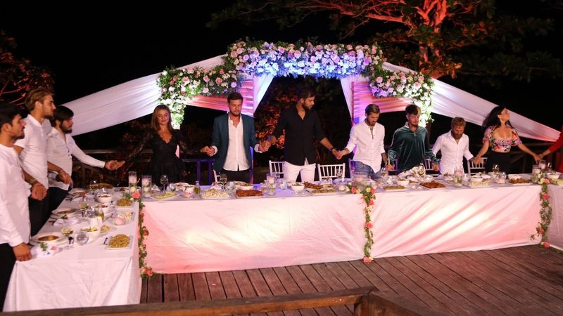  Seară de gală la &ldquo;Survivor Rom&acirc;nia&rdquo;. Concurenții rămăși &icirc;n competiție au avut parte de un răsfăț de zile mari