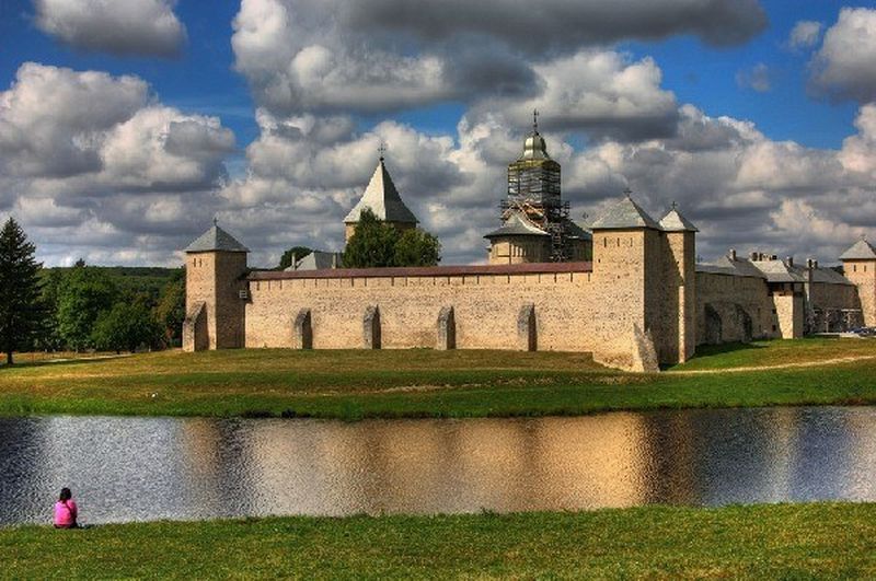 Cele mai frumoase şapte mănăstiri pe care să le vizitezi în Moldova