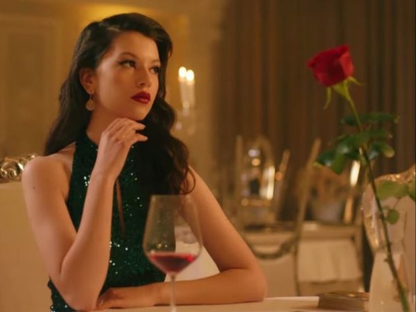 Cleopatra Stratan a lansat &bdquo;Monte Carlo&rdquo;, o piesă de iubire