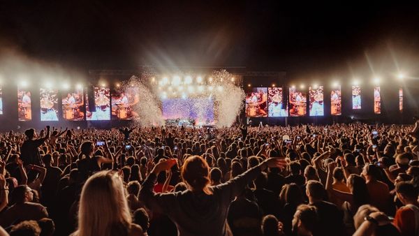 Surpriză pentru fanii „Electric Castle”. Festivalul se ține anul acesta în mai multe locații din Cluj