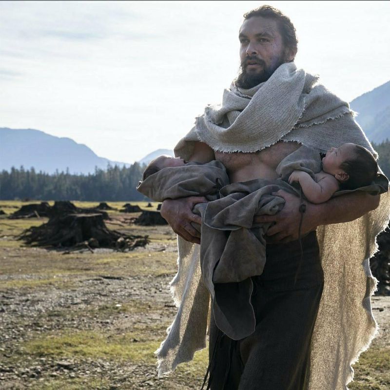 Când apare sezonul 2 al serialului Apple See, cu Jason Momoa în rolul principal