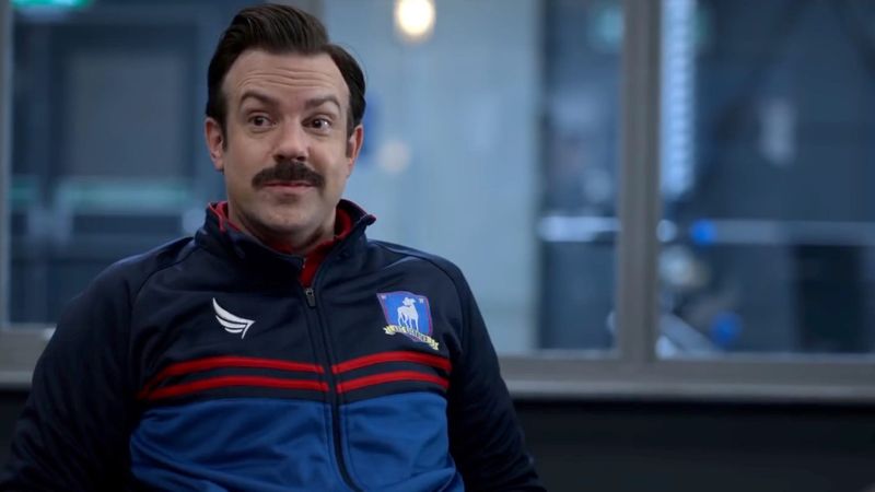 Când apare sezonul 2 al serialului Apple Ted Lasso