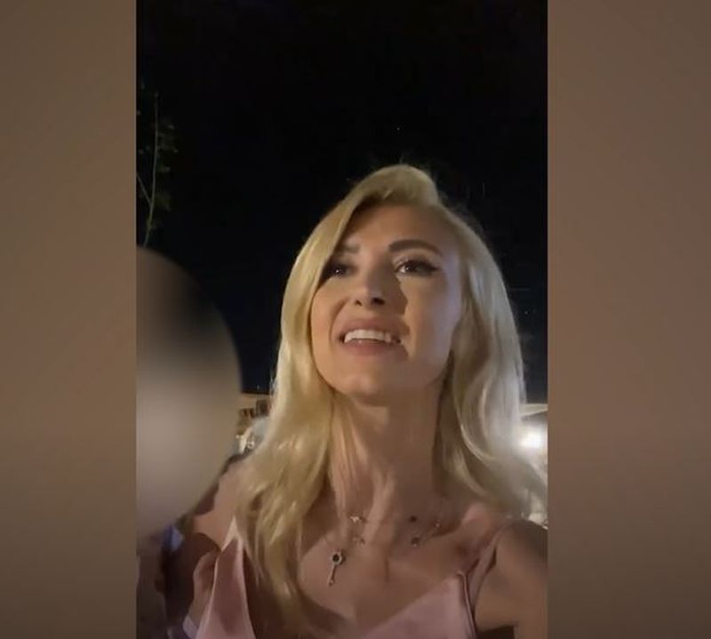 ndreea Bălan, imagini inedite din Egipt! Localnicii au rămas impresionați de muzica artistei