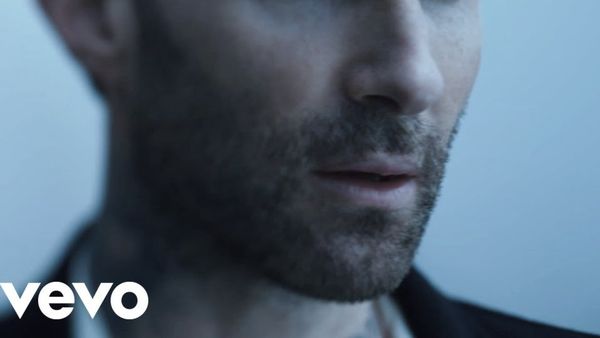 Maroon 5 a lansat videoclipul piesei &bdquo;Lost&rdquo;
