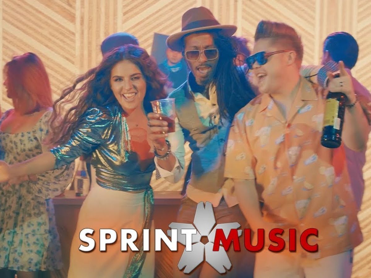 Mellina, Războinicii și Rareș au lansat „Mama Juana”