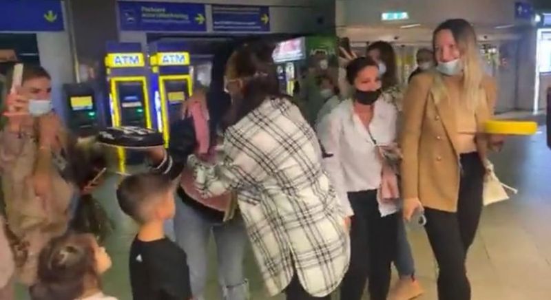 Raluca Dumitru a ajuns în România, primele declarații de la aeroport: „Îmi era frică...”