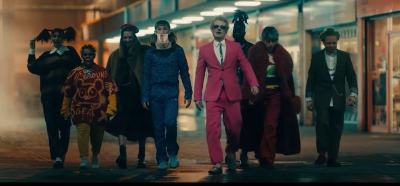 Ed Sheeran lansează „Bad Habits”