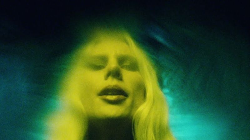 Wolf Alice a lansat &bdquo;Lipstick On The Glass&rdquo;