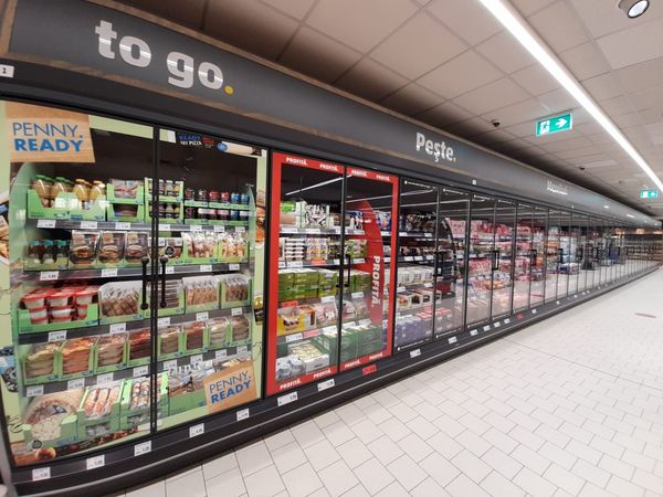 Programul supermarketurilor Lidl, Mega Image și Penny de Rusalii. Ce program vor avea &icirc;n zilele de 20 și 21 iunie