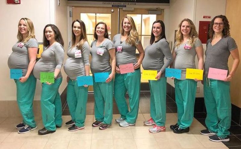 Nouă asistente dintr-o secție au rămas gravide simultan