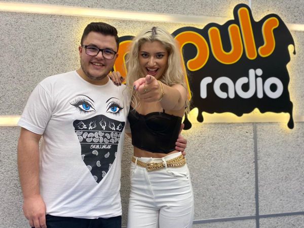 PREMIERĂ! Andia a fost la &bdquo;Bară la Bară&rdquo; și ne-a c&acirc;ntat live &bdquo;Mi-e dor&rdquo;