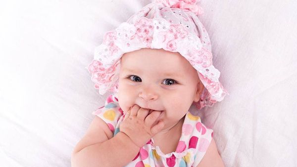 Cele mai frumoase și &rdquo;la modă&rdquo; nume de fete pe care să le pui copiilor tăi