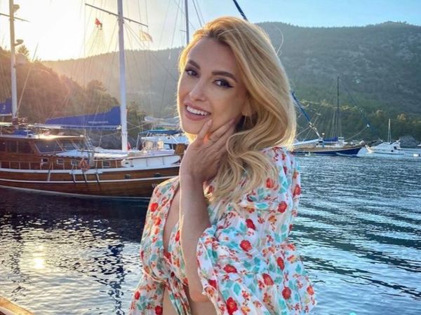 Andreea Bălan, prima fotografie alături de Tiberiu Argint! Cei doi sunt &icirc;n vacanță &icirc;n Grecia