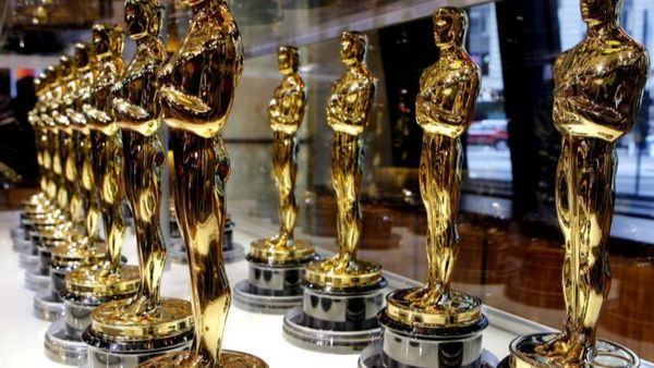 Liv Ullmann, Samuel L. Jackson, Elaine May și Danny Glover, recompensați cu trofee Oscar