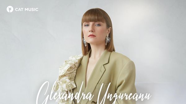 Alexandra Ungureanu a lansat „Vreau să te uit”