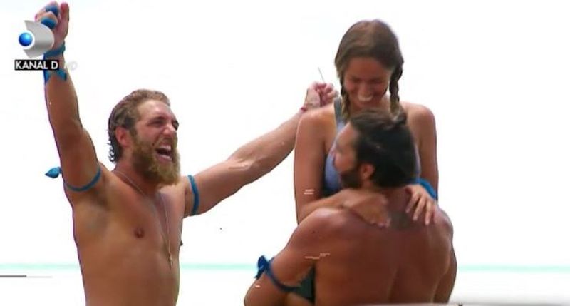 Ce echipă de la Survivor România a câştigat meciul mixt de duminică seara?!
