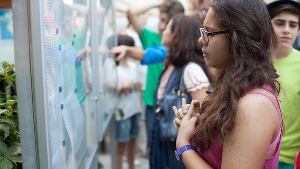 Cum se face o contestaţie la Evaluarea Naţională? Data limită până la care o poţi depune