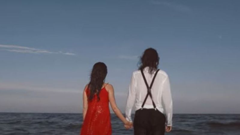 Dimitri's Bats a lansat piesa  &bdquo;Titanic&rdquo;