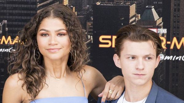 Zendaya și Tom Holland, actorii din „Spider-Man”, formează un cuplu! Cum au fost surprinși cei doi