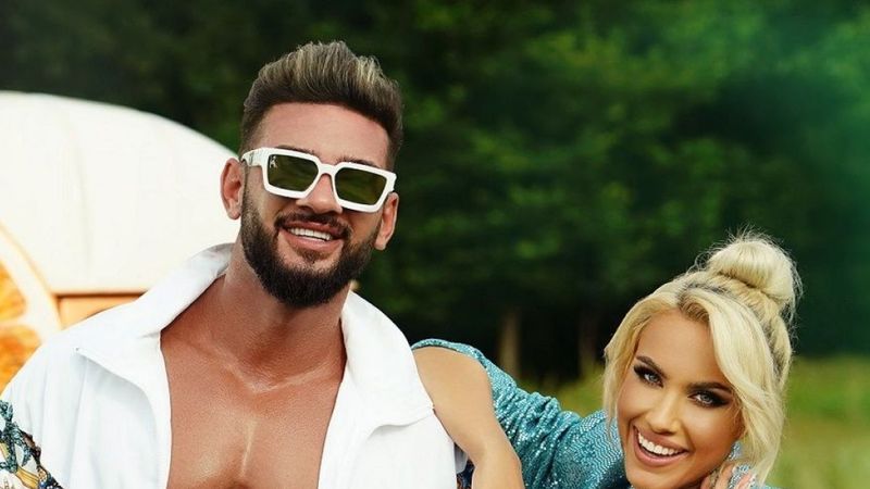 AMNA și Dorian Popa au lansat piesa &bdquo;Pare rău, pare bine&rdquo;