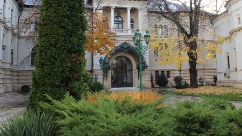 Muzeul Naţional Cotroceni marchează &icirc;mplinirea a 30 de ani de activitate prin două expoziţii