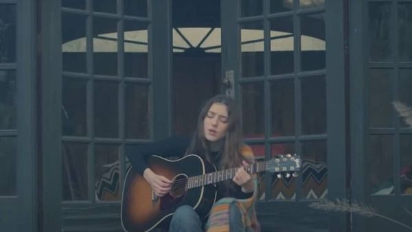 Birdy a lansat „Little Blue”