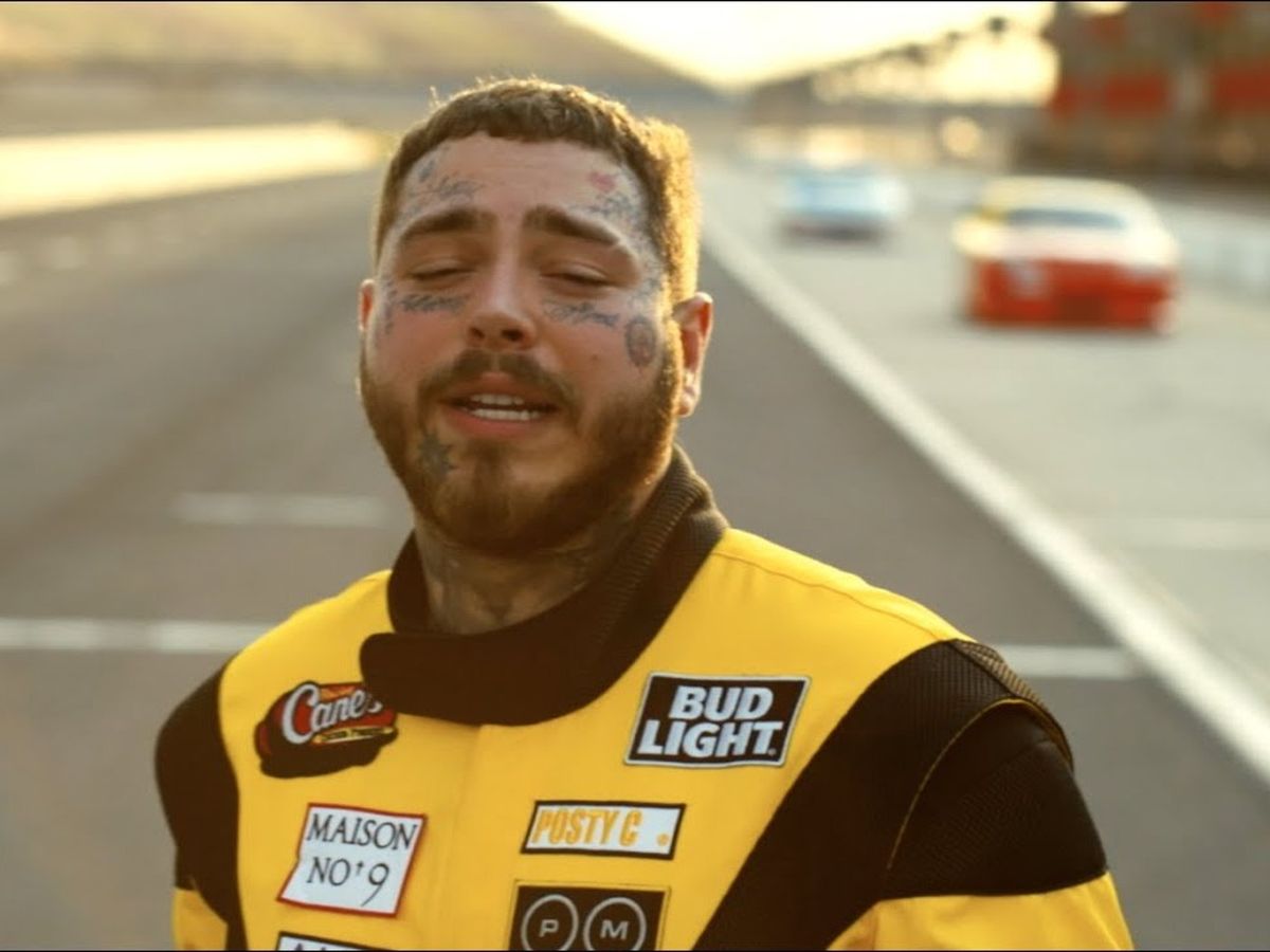 Post Malone a lansat piesa „Motley Crew”