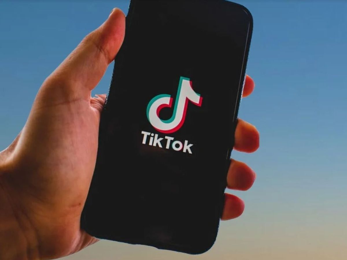 Tik Tok elimină automat conținutul necorespunzător