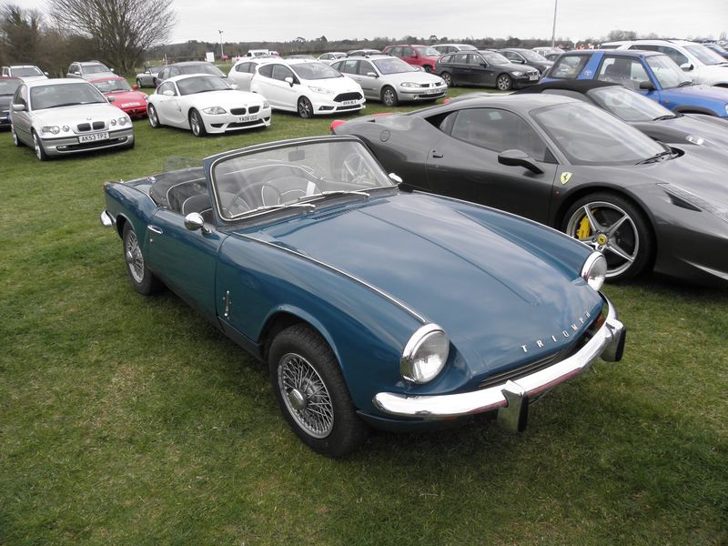 Cum poți cumpăra mașini confiscate de către bănci