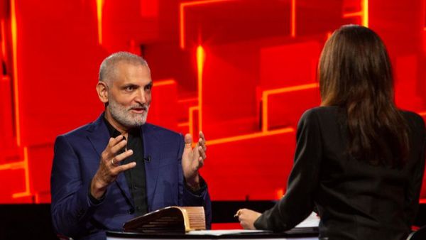 Damian Drăghici, artistul supranumit &bdquo;Omul-orchestră", vine astăzi la &bdquo;40 de &icirc;ntrebări cu Denise Rifai&rdquo;