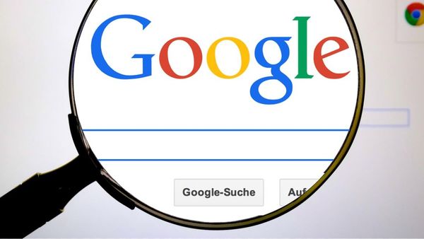 Google, amendă de jumătate de miliard de Euro în Franța, pentru încălcarea drepturilor de copyright