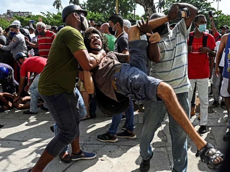 Cuba a restricționat accesul populației la rețelele sociale