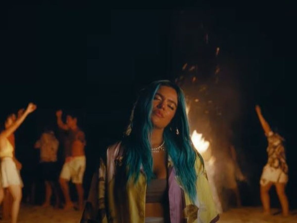 Karol G a lansat piesa ”200 Copos”