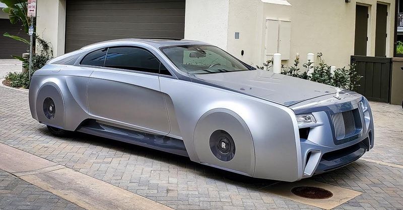 Câți bani a plătit Justin Bieber pentru mașina Rolls Royce creată special pentru el de către West Coast Customs