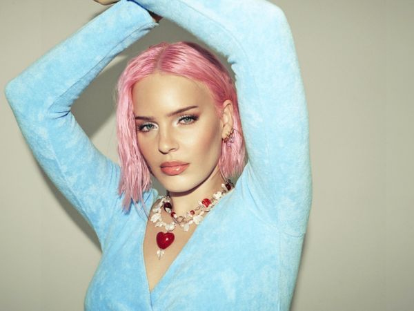 Anne-Marie a lansat &rdquo;Beautiful&rdquo;