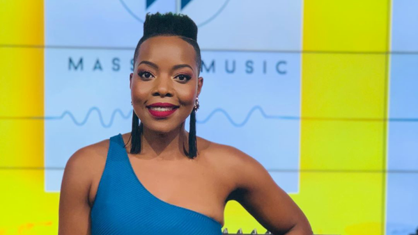 A devenit celebră în toată lumea cu „Jerusalema”, dar nimeni nu știa de umilința pe care o trăiește Nomcebo Zikode: „Nu am primit niciun ban”