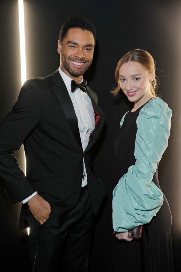 Reg&eacute;-Jean Page, actorul care a făcut furori &icirc;n Bridgerton, nominalizat la Premiile Emmy