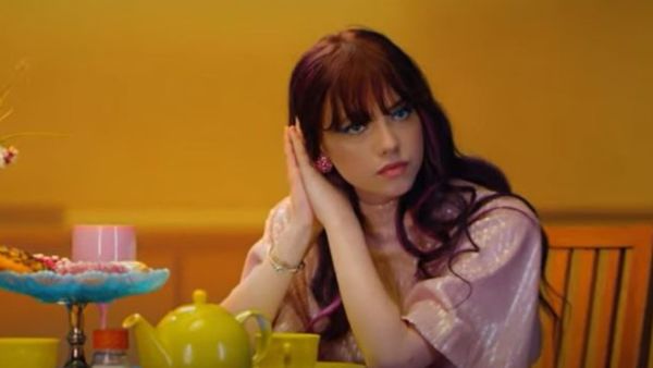 Roxen a lansat remake-ul piesei &rdquo;Inimă nu fi de piatră&rdquo;