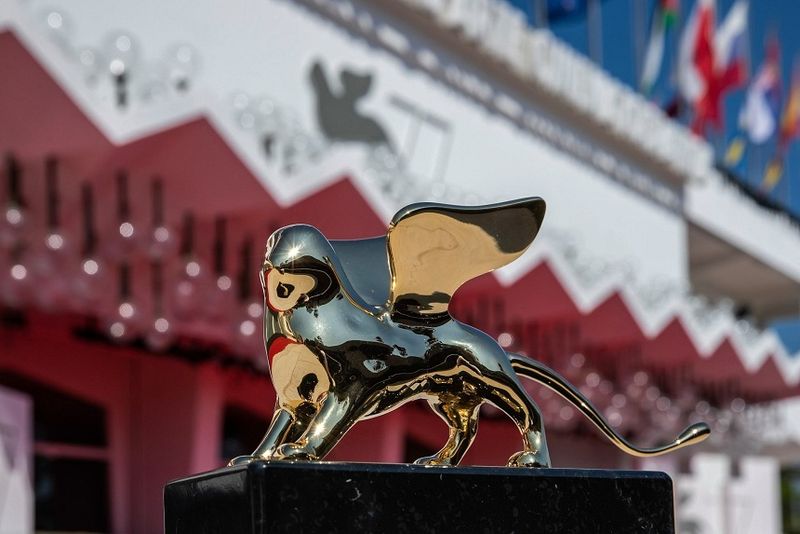 Regizorul Alexandru Nanau va face parte din juriul Festivalului de Film de la Veneția