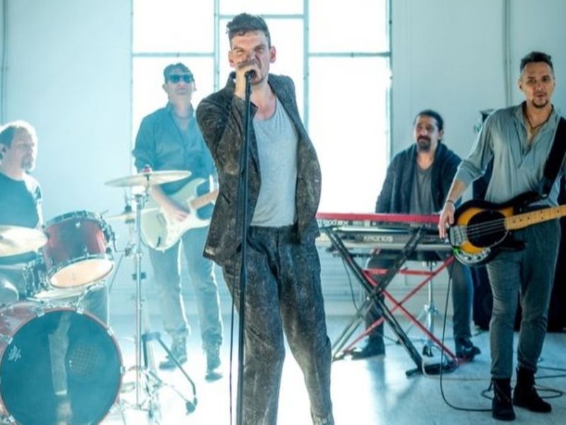 Formația Vama, turneu în zece oraşe din ţară 