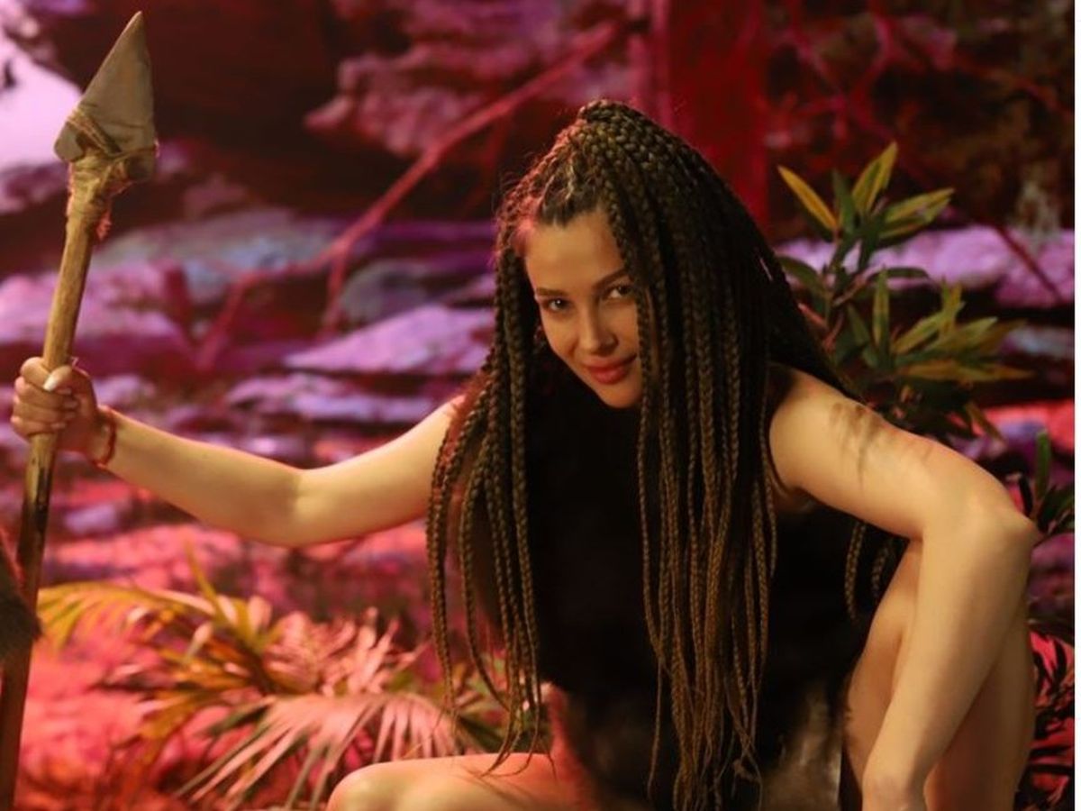 Lora și Marius Moga au lansat „Vrei sa te mint” 