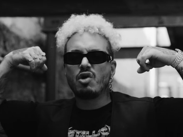 J Balvin a lansat &rdquo;Wherever I May Roam&rdquo;