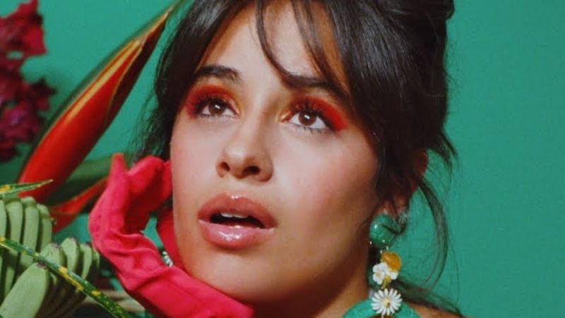 Camila Cabello a lansat &rdquo;Don't Go Yet&rdquo;