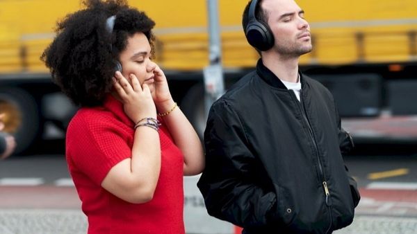 Spectacolul „The Walks”, premiera în România pe 1 octombrie