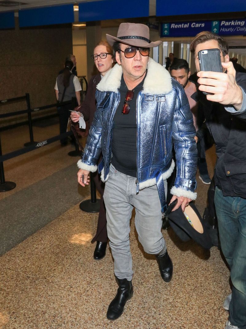 Cum s-a transformat Nicolae Cage dintr-un actor de filme blockbuster într-unul care filmează doar pelicule de duzină